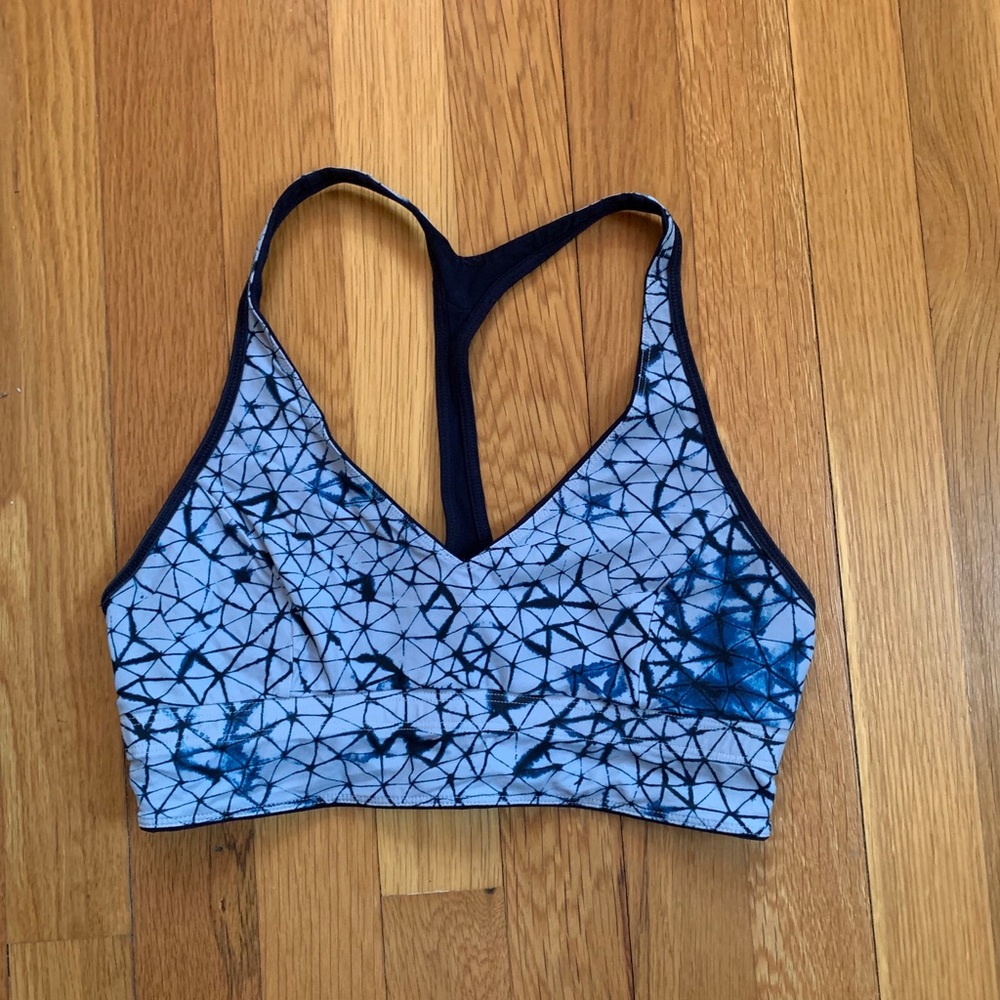 Reversible lulu sports bra